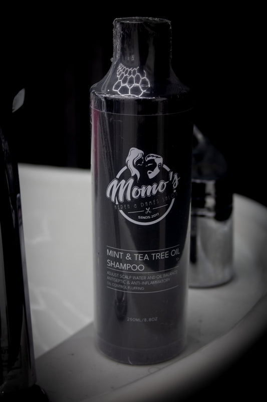 MINT & TEA TREE OIL SHAMPOO